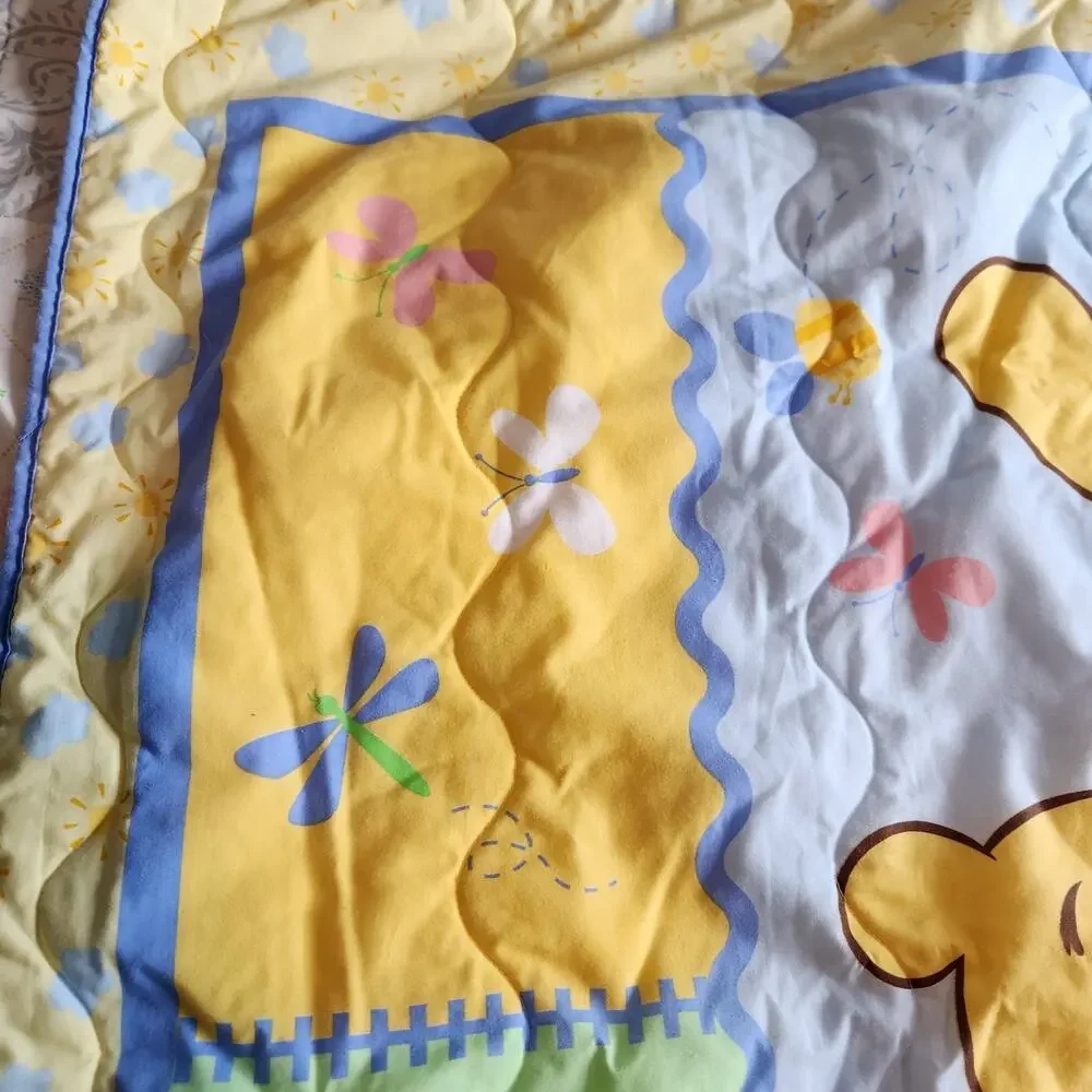 Vintage DISNEY Winnie The Pooh Quilted Blanket 42